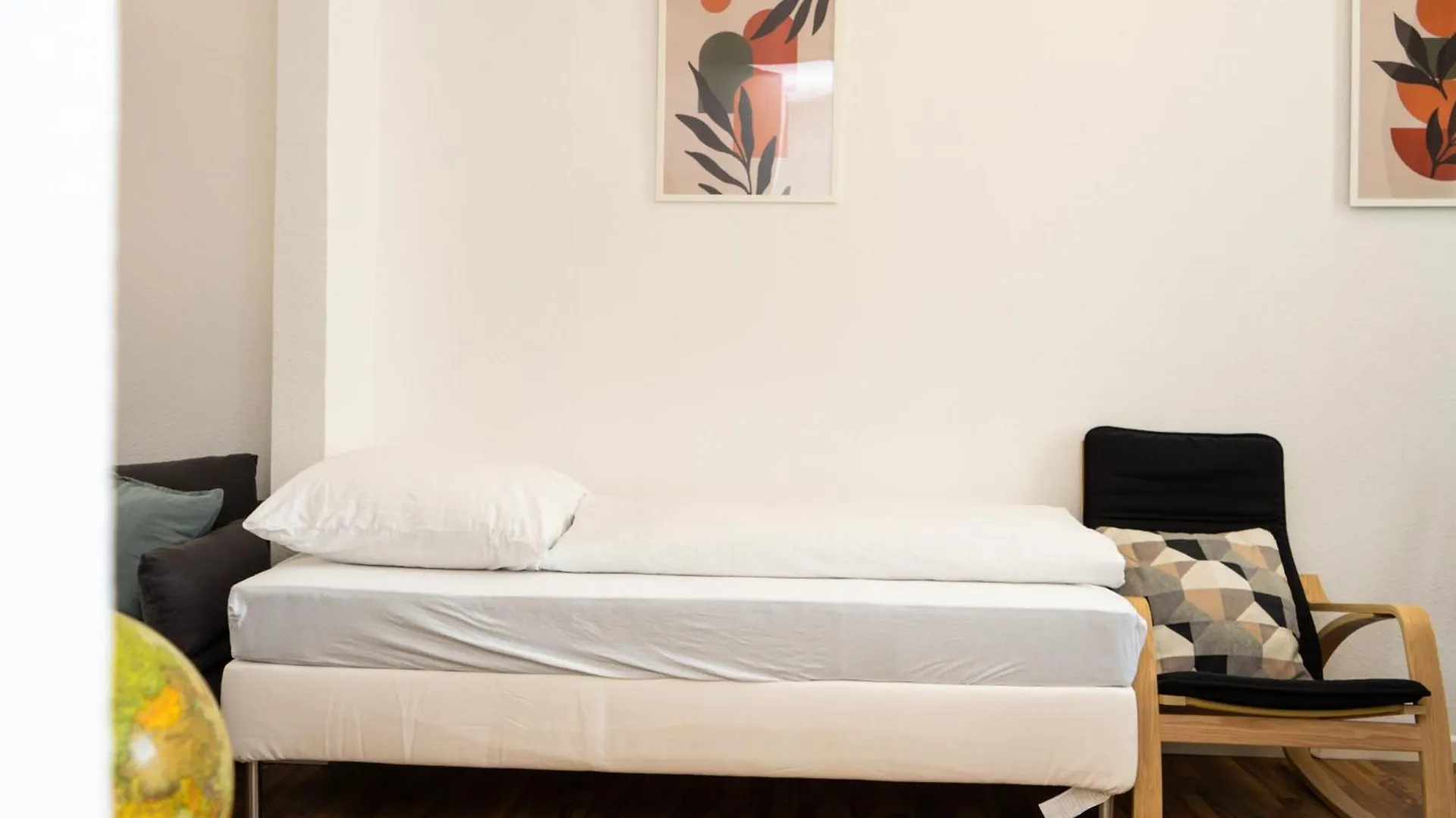 Unique - Suite - Kitchen - 2 Beds - Wifi - Washing Machine بريمين 0*,  ألمانيا